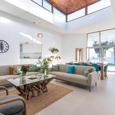 בית נופש And Light Mini Golf Pool Luxury 7 Star La Guirra