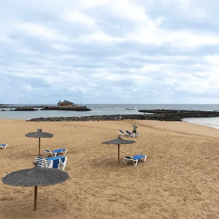 And Light Mini Golf Pool Luxury 7 Star בית נופש La Guirra