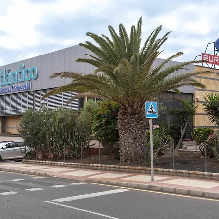 And Light Mini Golf Pool Luxury 7 Star La Guirra