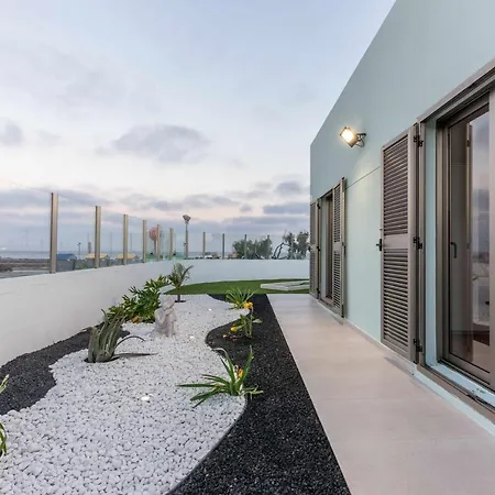 And Light Mini Golf Pool Luxury 7 Star 度假居 *