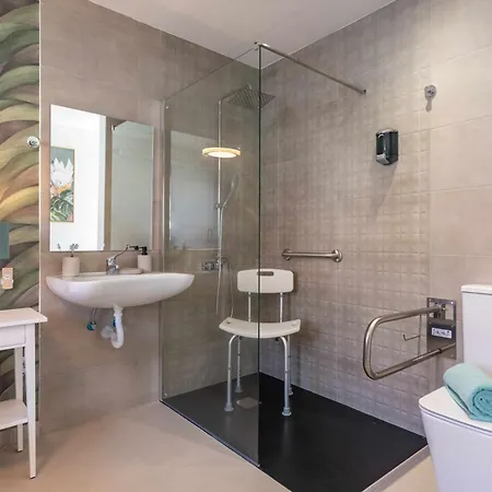 And Light Mini Golf Pool Luxury 7 Star 度假居 La Guirra